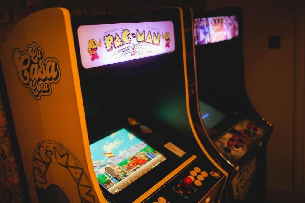 ניוקאסל Games And Movies Lounge 7 Bed City Centre Apartment מראה חיצוני תמונה